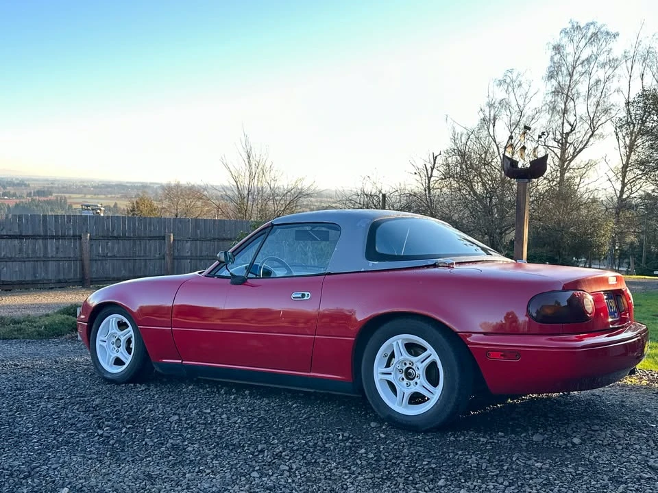 1990 Mazda NA MX-5 Miata - Image 2 of 17