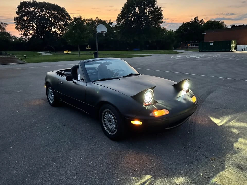 1990 Mazda NA MX-5 Miata - Image 8 of 10