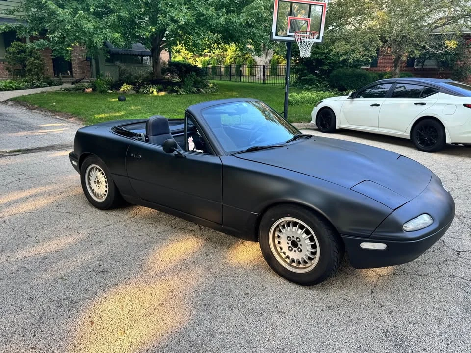 1990 Mazda NA MX-5 Miata - Image 4 of 10