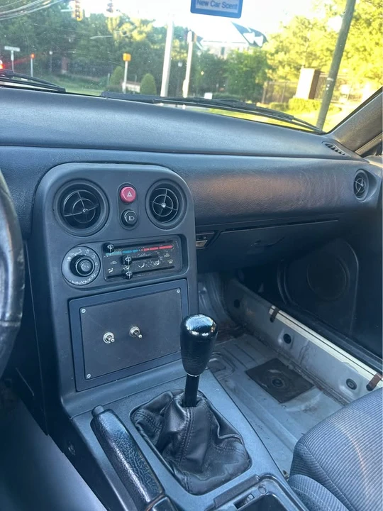 1990 Mazda NA MX-5 Miata - Image 4 of 10