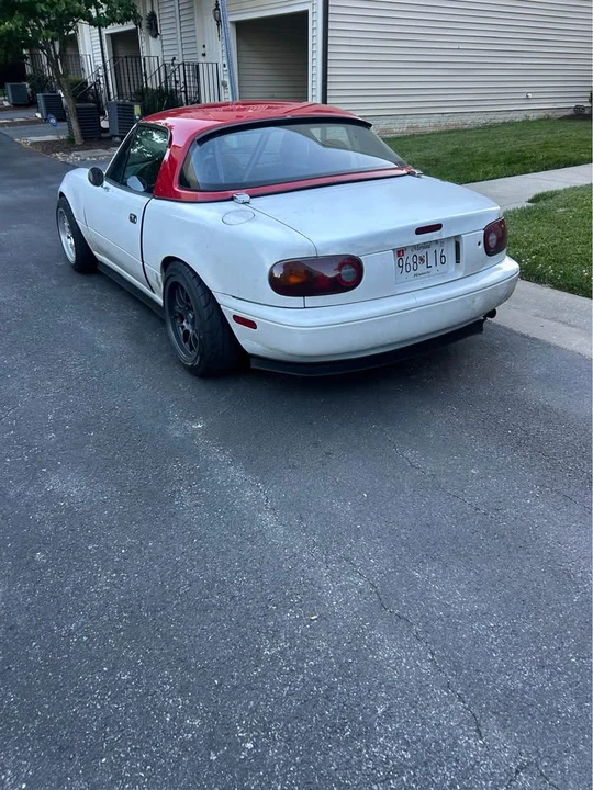 1990 Mazda NA MX-5 Miata - Image 3 of 10