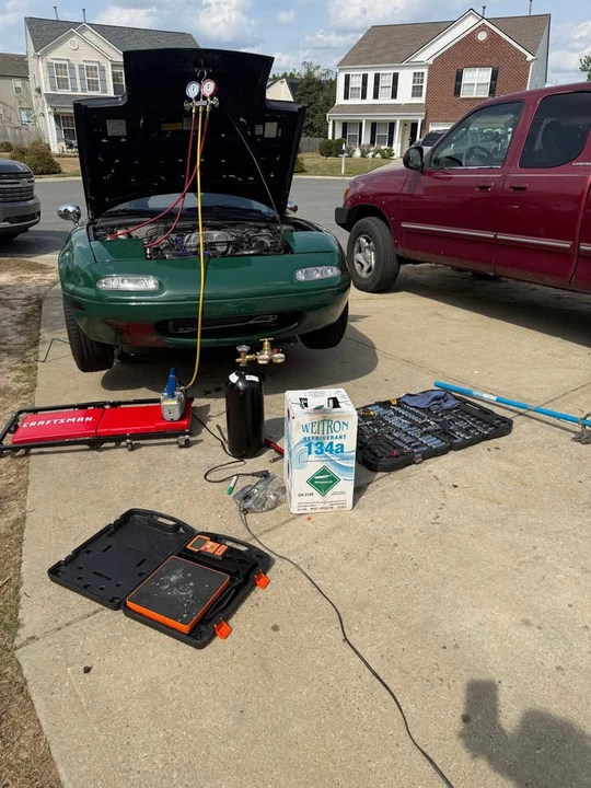 1990 Mazda NA MX-5 Miata - Image 19 of 20