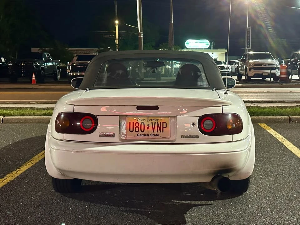 1990 Mazda NA MX-5 Miata - Image 6 of 9
