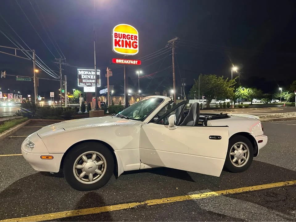 1990 Mazda NA MX-5 Miata - Image 7 of 9