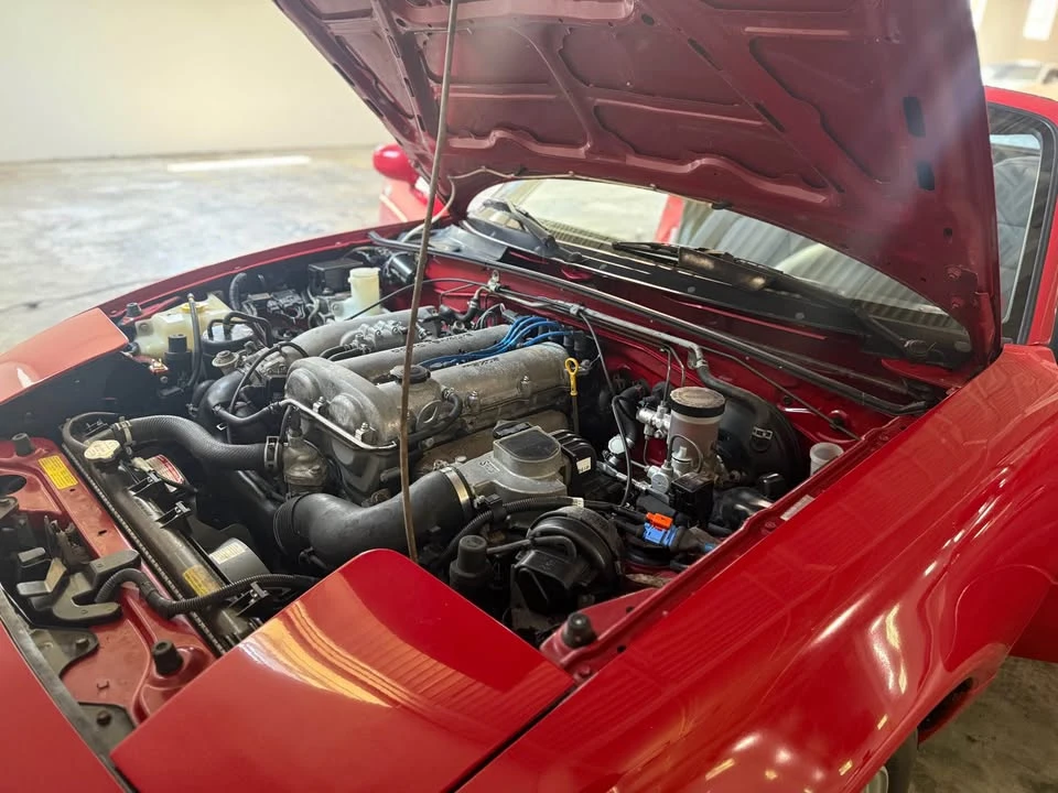 1990 Mazda NA MX-5 Miata - Image 9 of 18