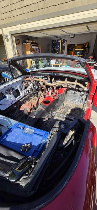 1990 Mazda NA MX-5 Miata - Image 14 of 16