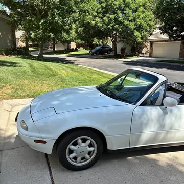 1990 Mazda MX-5 Convertible