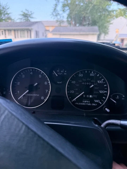 1990 Mazda NA MX-5 Miata - Image 6 of 8