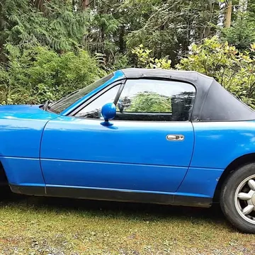 1990 Mazda MX-5 Convertible 2D