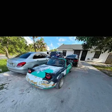 1990 Mazda MX-5 Miata Convertible