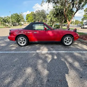 1990 Mazda MX-5 Miata Convertible