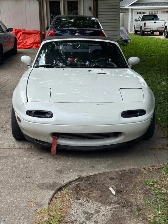 1990 Mazda NA MX-5 Miata - Image 8 of 13