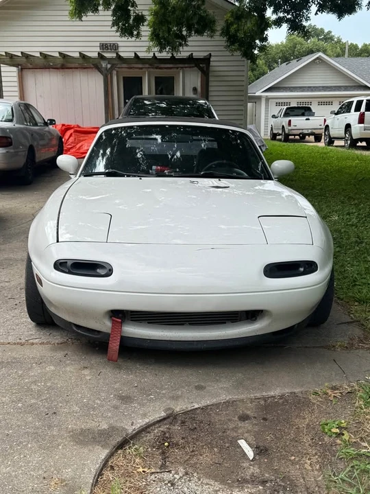 1990 Mazda NA MX-5 Miata - Image 13 of 13