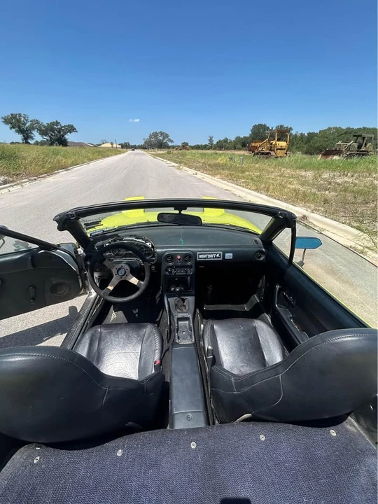 1990 Mazda NA MX-5 Miata - Image 5 of 5