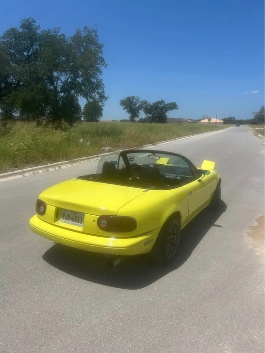 1990 Mazda NA MX-5 Miata - Image 3 of 5