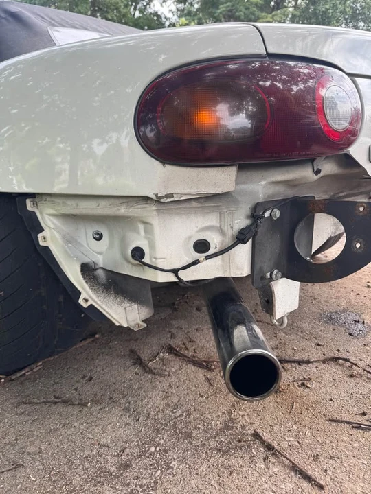1990 Mazda NA MX-5 Miata - Image 11 of 13