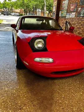 1990 Mazda MX-5 Convertible 2D