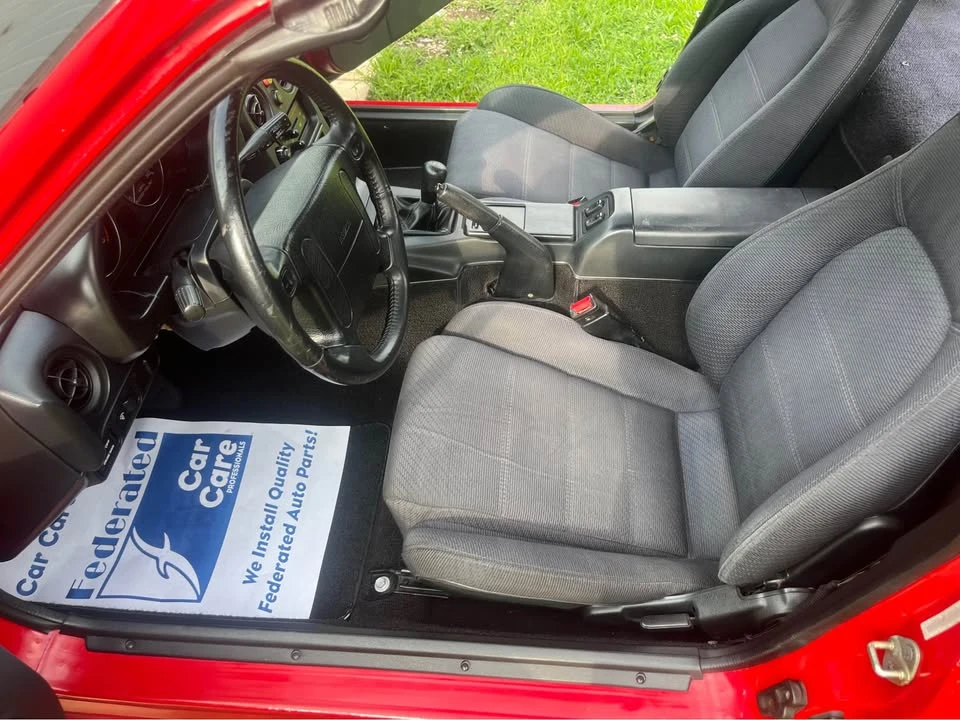 1990 Mazda NA MX-5 Miata - Image 8 of 18