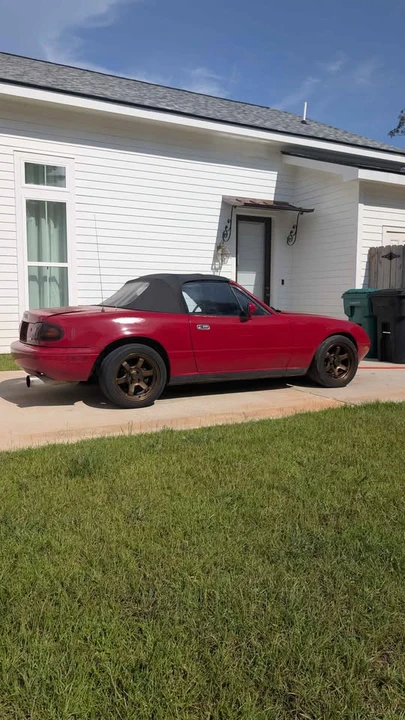 1990 Mazda NA MX-5 Miata - Image 5 of 12