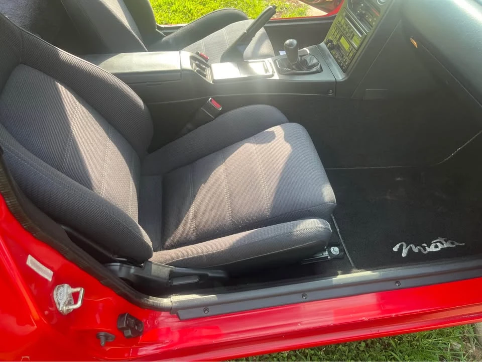 1990 Mazda NA MX-5 Miata - Image 12 of 18