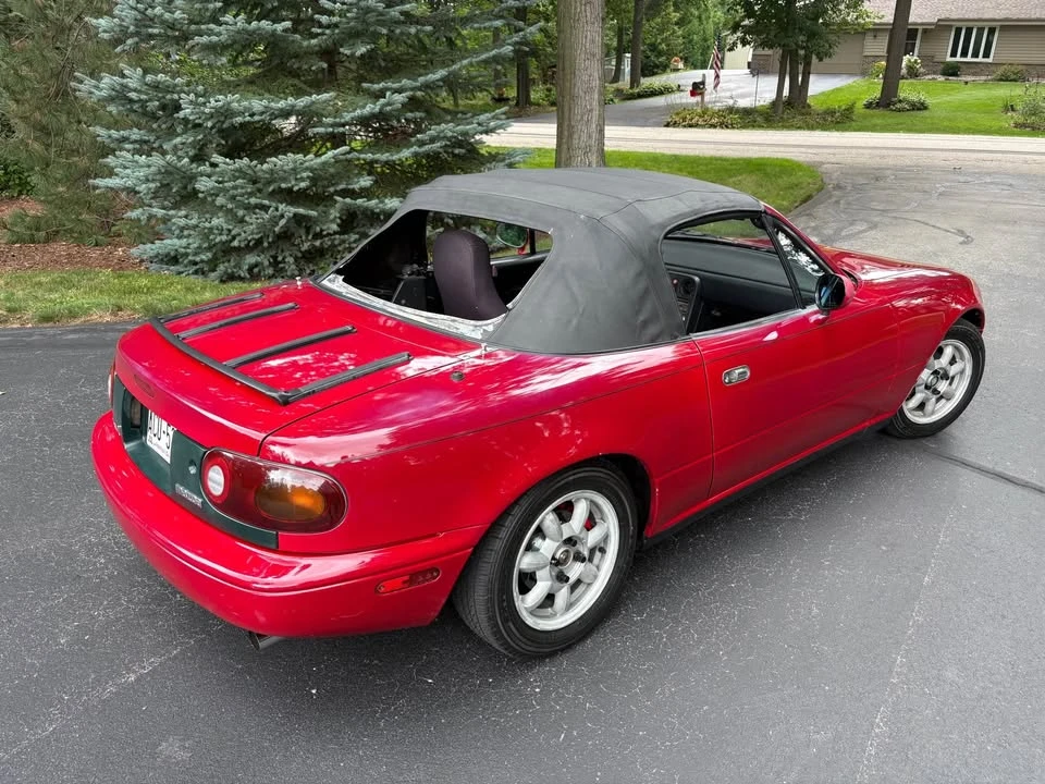 1990 Mazda NA MX-5 Miata - Image 3 of 10