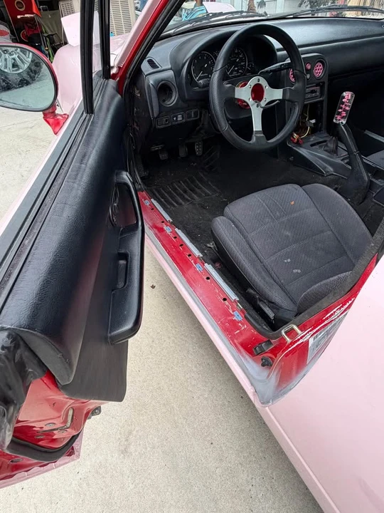 1990 Mazda NA MX-5 Miata - Image 16 of 19
