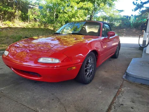 1990 Mazda MX-5 Convertible 2D