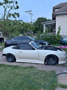 1990 Mazda MX-5 Convertible 2D