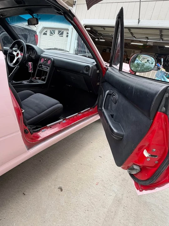 1990 Mazda NA MX-5 Miata - Image 18 of 19