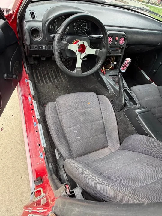 1990 Mazda NA MX-5 Miata - Image 15 of 19
