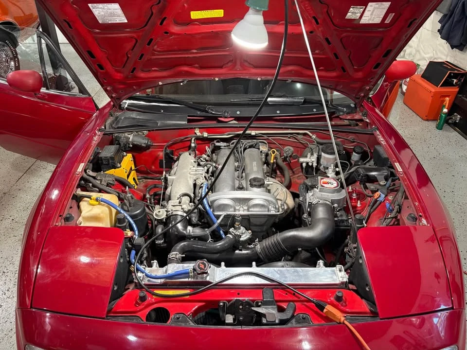 1990 Mazda NA MX-5 Miata - Image 5 of 10