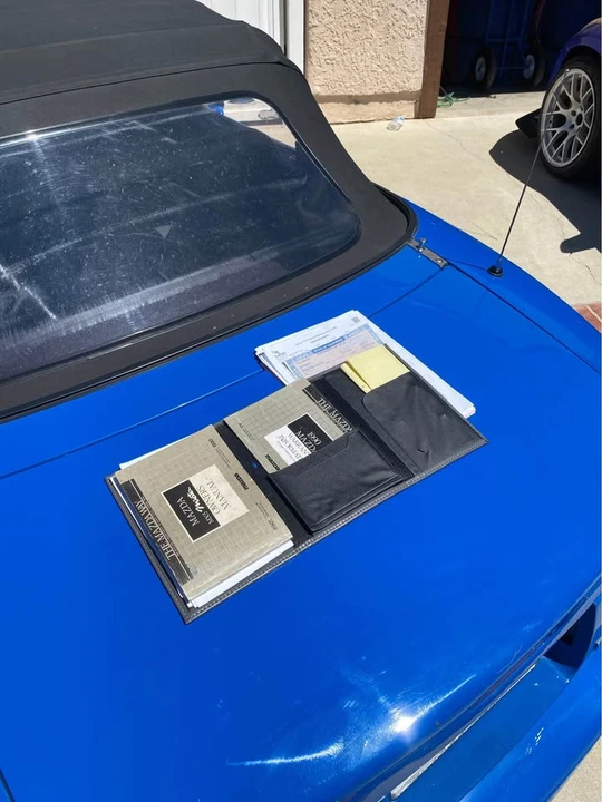 1990 Mazda NA MX-5 Miata - Image 10 of 11