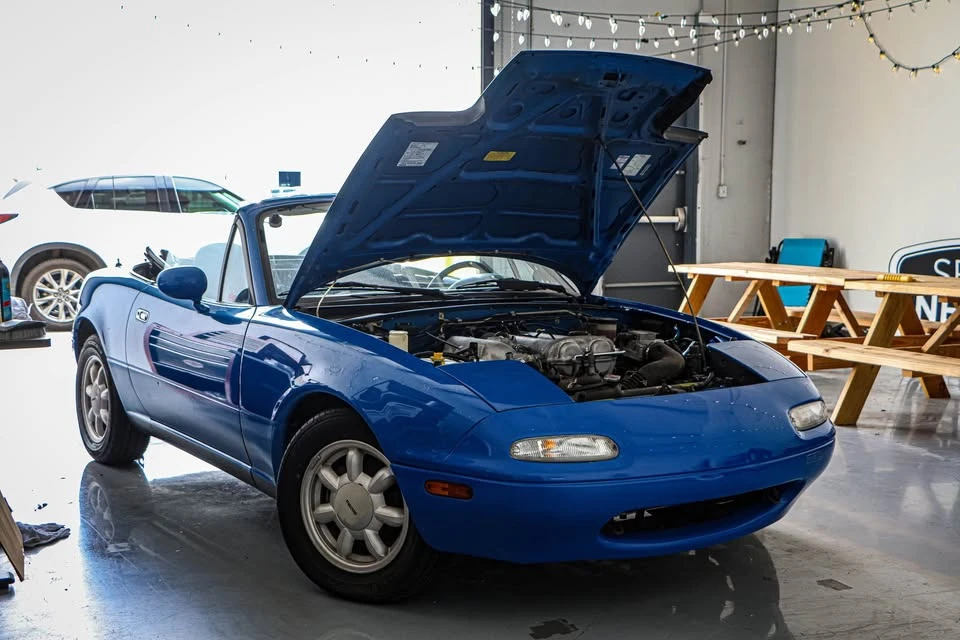 1990 Mazda NA MX-5 Miata - Image 10 of 11