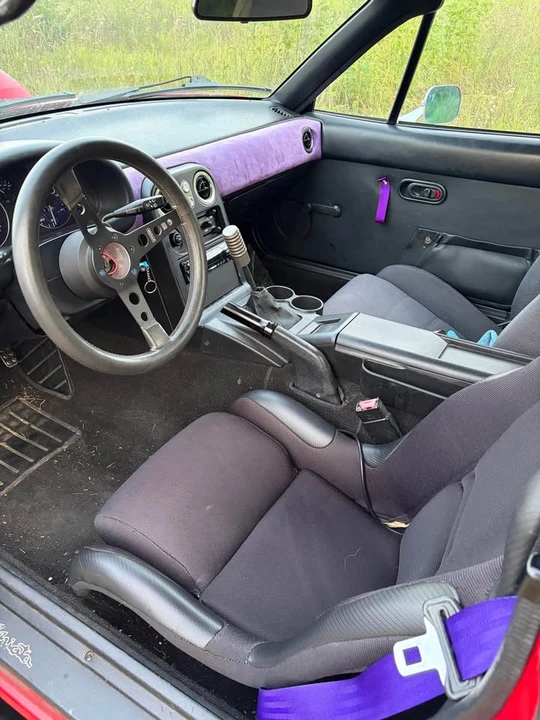 1990 Mazda NA MX-5 Miata - Image 7 of 17
