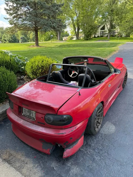 1990 Mazda NA MX-5 Miata - Image 3 of 4