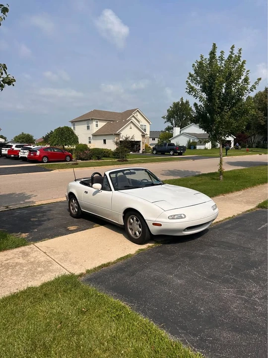 1990 Mazda NA MX-5 Miata - Image 3 of 13