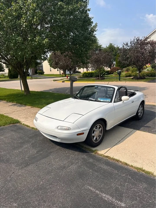 1990 Mazda NA MX-5 Miata - Image 8 of 13