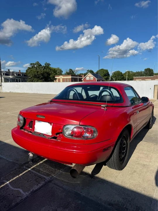 1990 Mazda NA MX-5 Miata - Image 2 of 19