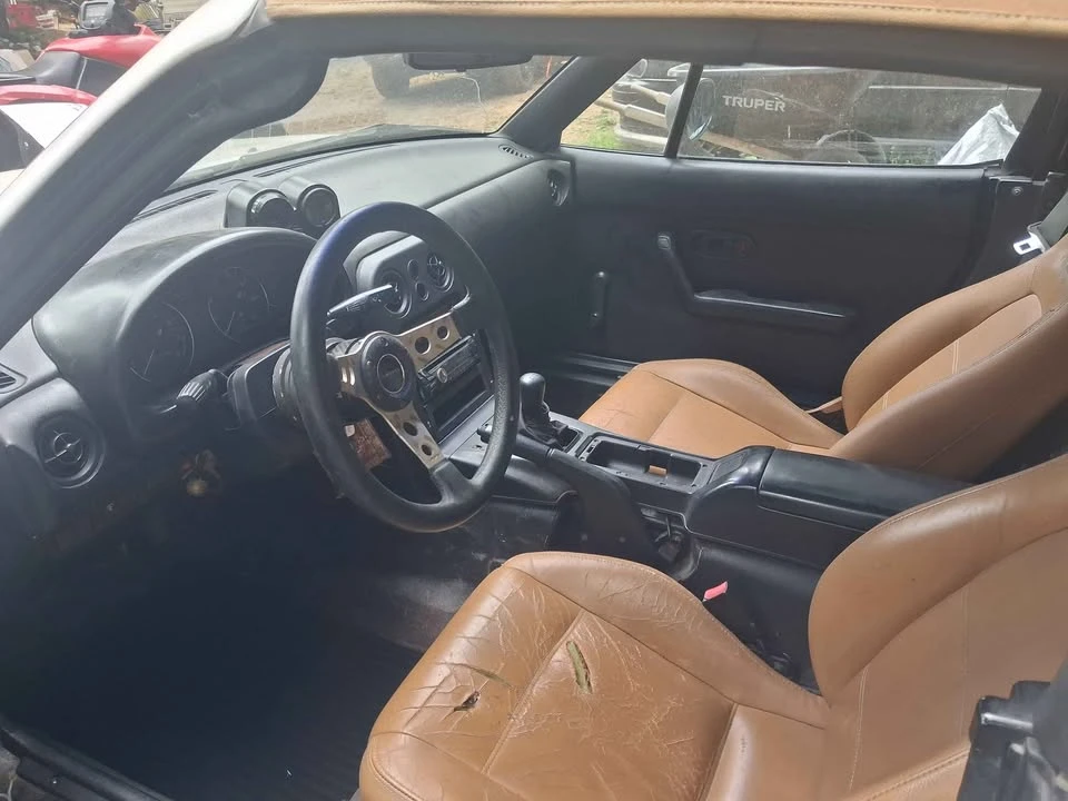 1990 Mazda NA MX-5 Miata - Image 8 of 8