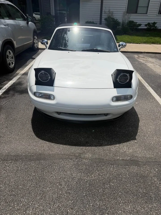 1990 Mazda NA MX-5 Miata - Image 4 of 8