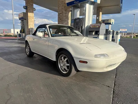 1990 Mazda MX-5 Miata Convertible
