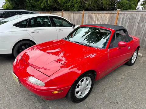 1990 Mazda MX-5 Convertible 2D