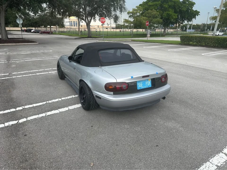 1990 Mazda NA MX-5 Miata - Image 5 of 20