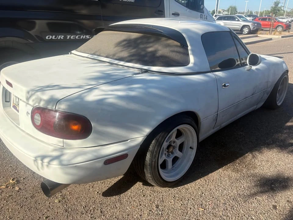 1990 Mazda NA MX-5 Miata - Image 5 of 5