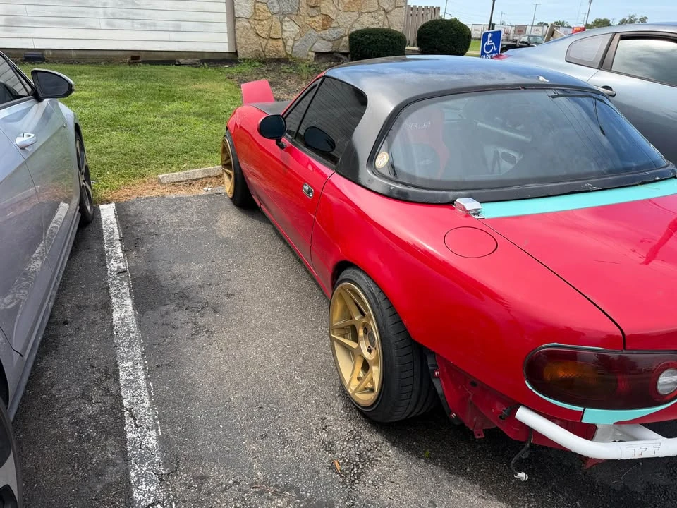 1990 Mazda NA MX-5 Miata - Image 4 of 7