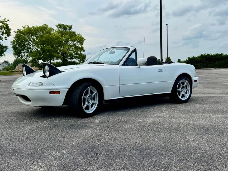 1990 Mazda NA MX-5 Miata - Image 2 of 20