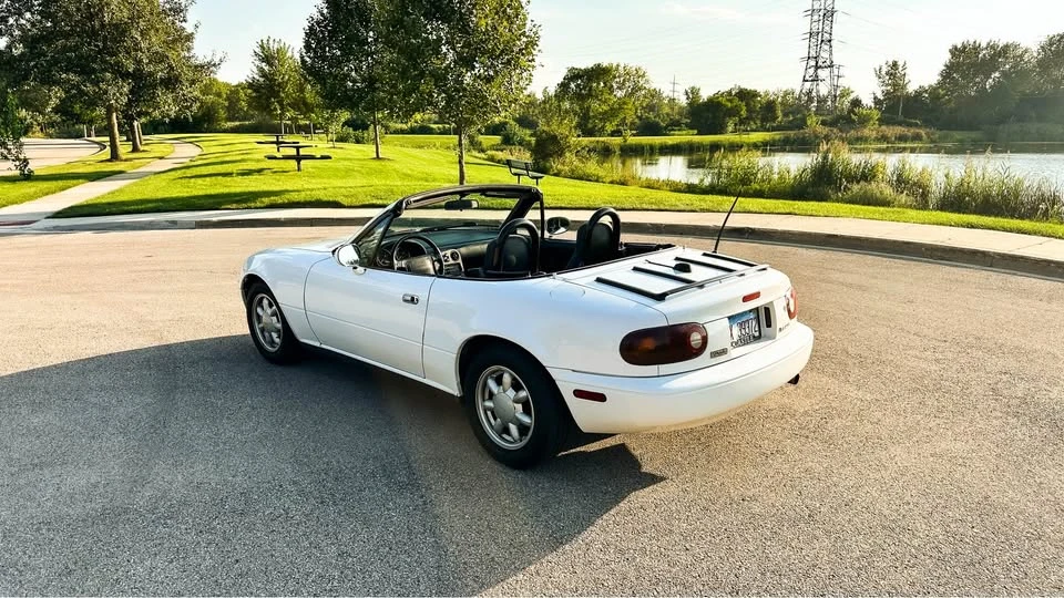 1990 Mazda NA MX-5 Miata - Image 13 of 20