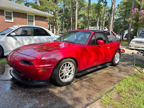 1990 Mazda MX-5 Convertible 2D