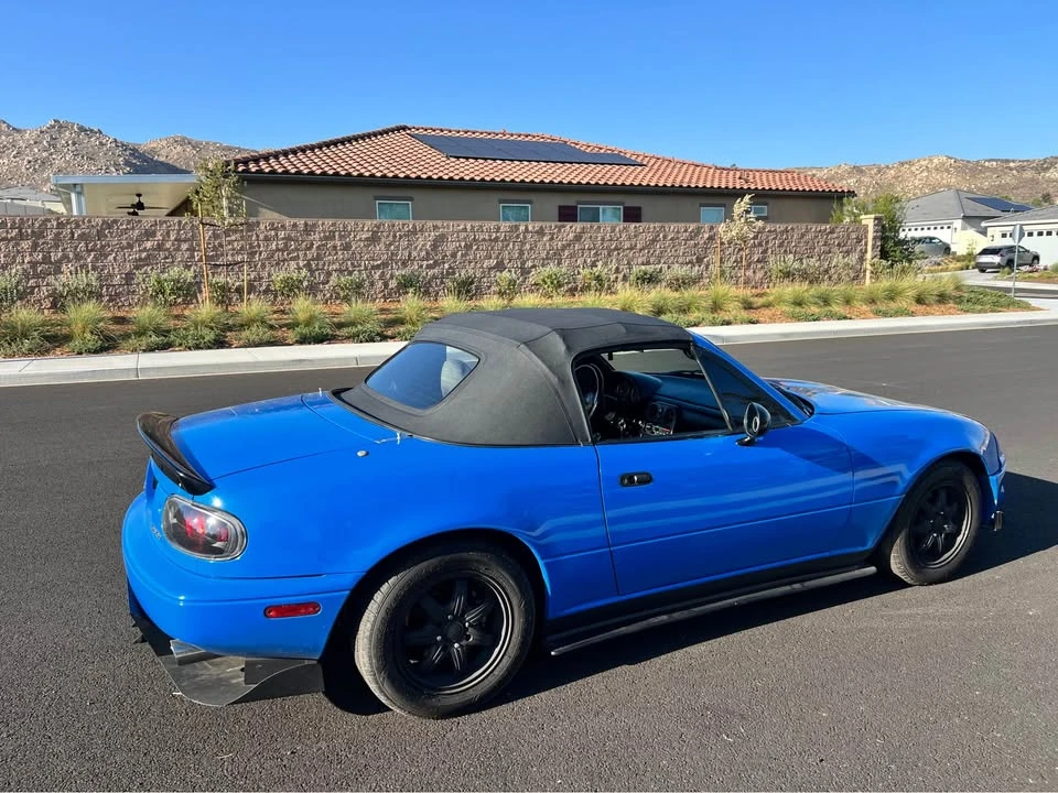 1990 Mazda NA MX-5 Miata - Image 10 of 17