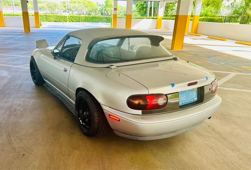 1990 Mazda NA MX-5 Miata - Image 4 of 16